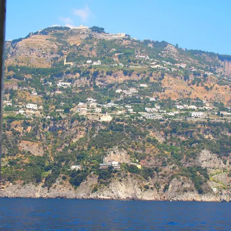 Апартаменты Giardino Sul Mare Амальфи