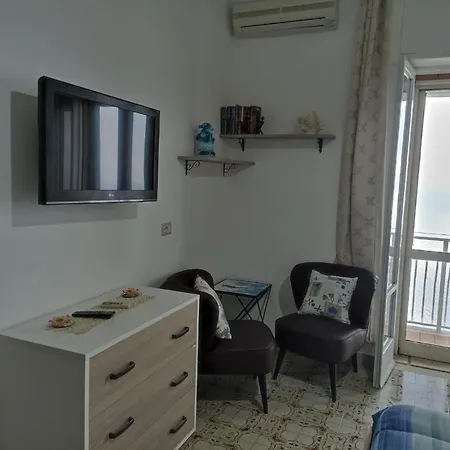 Apartment Giardino Sul Mare *